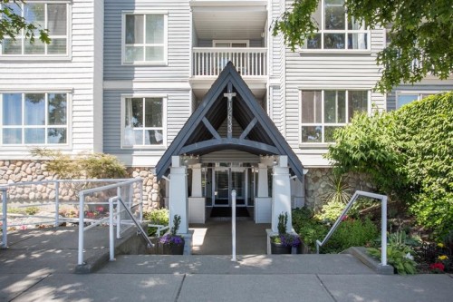 212-12633 No. 2 Road, Richmond, BC 