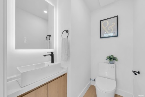 2-2893 Eton Street, Vancouver, BC 