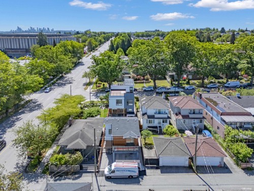 2-2893 Eton Street, Vancouver, BC 