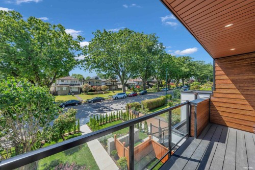 2-2893 Eton Street, Vancouver, BC 