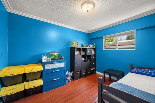 24898 122 Avenue, Maple Ridge, BC 
