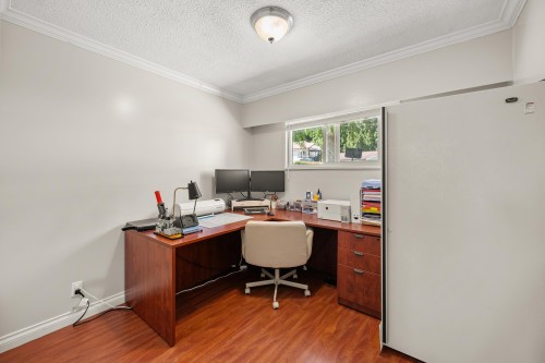 24898 122 Avenue, Maple Ridge, BC 