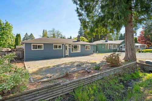 24898 122 Avenue, Maple Ridge, BC 