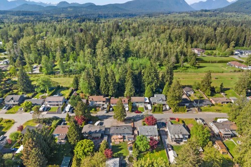 24898 122 Avenue, Maple Ridge, BC 