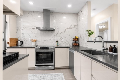 415-2020 Kent Avenue South Avenue E, Vancouver, BC 