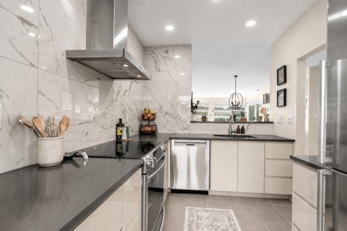 415-2020 Kent Avenue South Avenue E, Vancouver, BC 