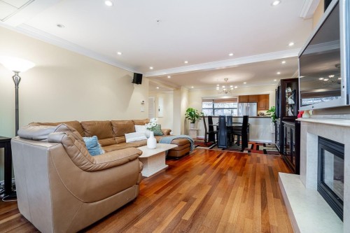 304-1233 Beach Avenue, Vancouver, BC 