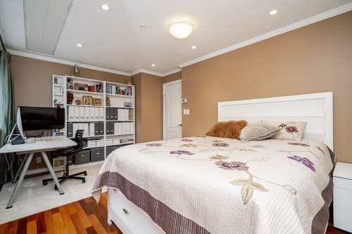 304-1233 Beach Avenue, Vancouver, BC 