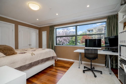 304-1233 Beach Avenue, Vancouver, BC 