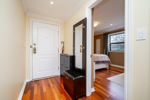304-1233 Beach Avenue, Vancouver, BC 