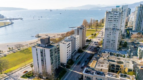 304-1233 Beach Avenue, Vancouver, BC 