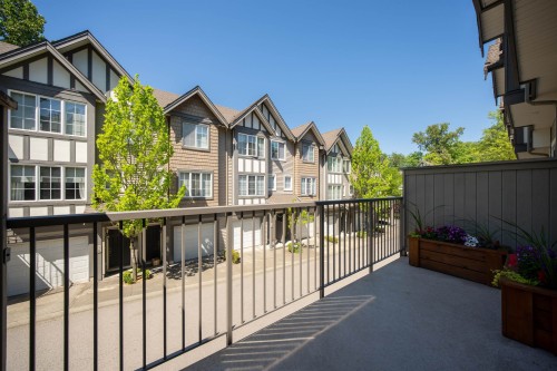 2-8533 Cumberland Place, Burnaby, BC 