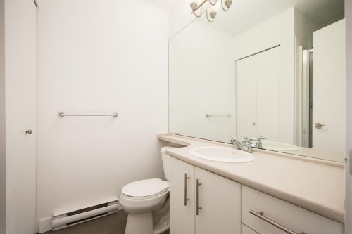 2-8533 Cumberland Place, Burnaby, BC 