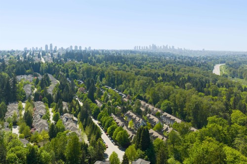 2-8533 Cumberland Place, Burnaby, BC 
