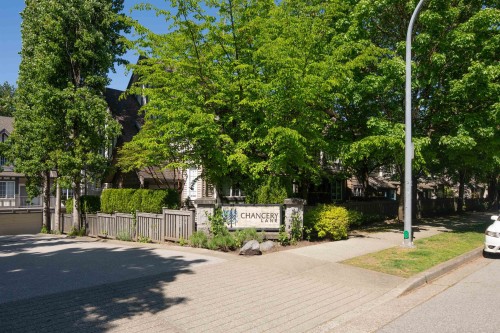 2-8533 Cumberland Place, Burnaby, BC 