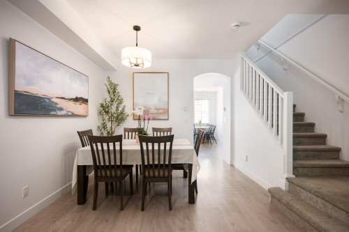 2-8533 Cumberland Place, Burnaby, BC 