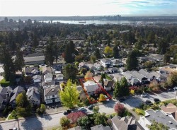 221 28th Street W North Vancouver, BC V7N 2H9