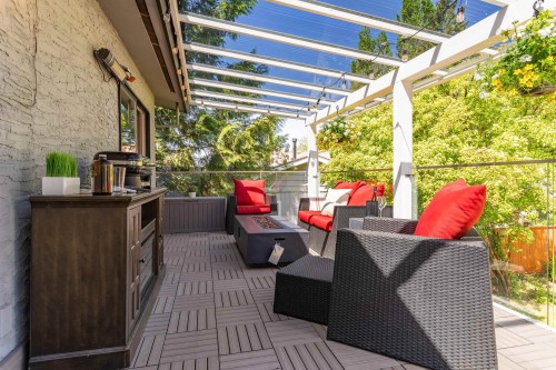 20823 River Road, Maple Ridge, BC 