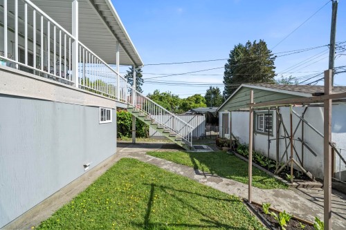 5434 Killarney Street, Vancouver, BC 