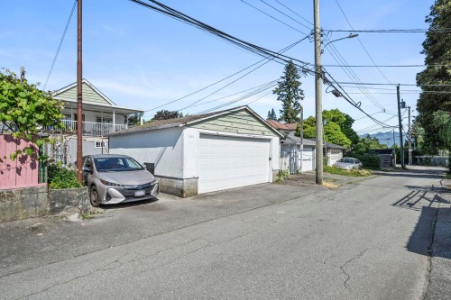 5434 Killarney Street, Vancouver, BC 
