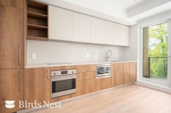 413-133 West 49th Avenue Vancouver, BC V5Y 2Z7