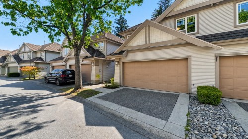 35-2351 Parkway Boulevard, Coquitlam, BC 