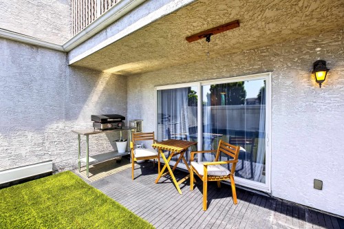 204-22347 Lougheed Highway, Maple Ridge, BC 