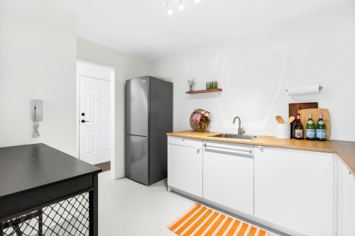 204-22347 Lougheed Highway, Maple Ridge, BC 