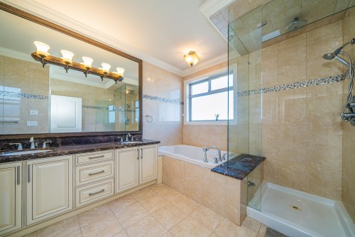 8100 Fairlane Road, Richmond, BC 