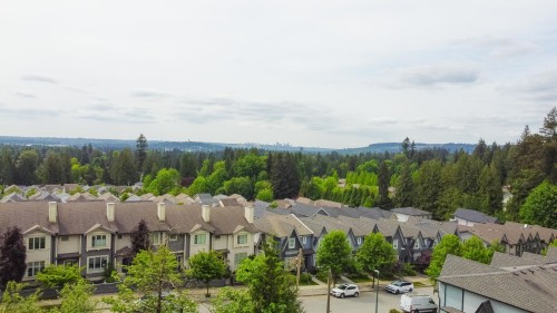 3417 Roxton Ave Avenue E, Coquitlam, BC 
