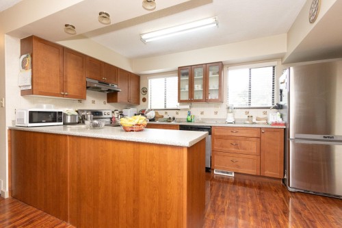 3417 Roxton Ave Avenue E, Coquitlam, BC 