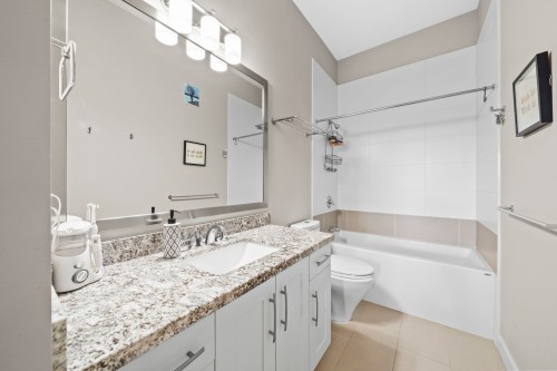 415-4977 Springs Boulevard, Delta, BC 