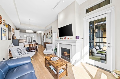 415-4977 Springs Boulevard, Delta, BC 