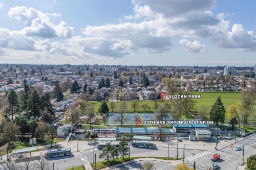 4598 Moss Street, Vancouver, BC - Outdoor With View