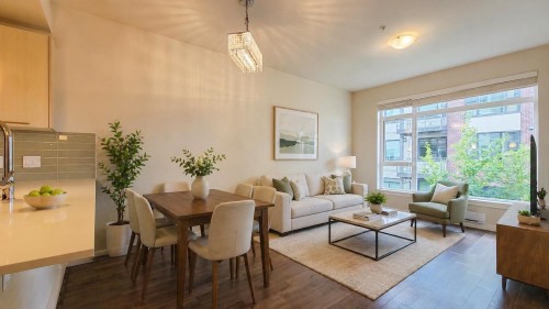 220-5248 Grimmer Street  Burnaby, BC V5H 0E1