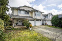 11698 206a Street Maple Ridge, BC V2X 0X8