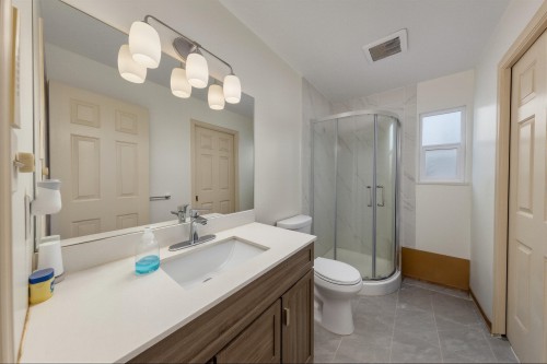 3830 Mckay Drive, Richmond, BC 