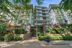 310-2137 10th Avenue W Vancouver, BC V6K 4W4