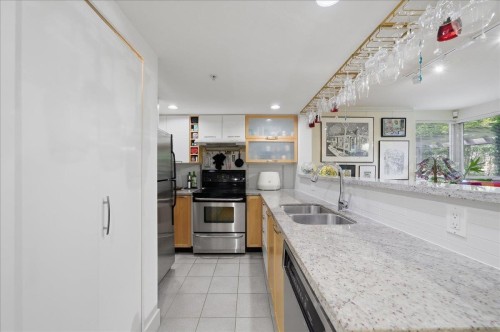 310-2137 10Th Avenue W, Vancouver, BC 