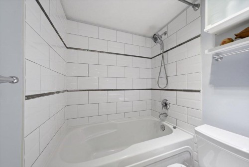 310-2137 10Th Avenue W, Vancouver, BC 