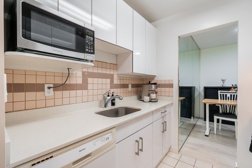 210-8640 Citation Drive, Richmond, BC 