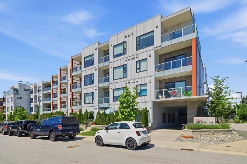 104-2345 Rindall Avenue, Port Coquitlam, BC 