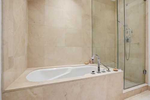 203-540 Waters Edge Crescent, West Vancouver, BC 