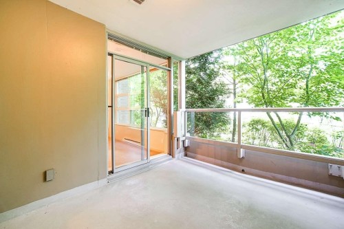 210-9232 University Crescent, Burnaby, BC 
