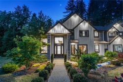 12583 261 Street Maple Ridge, BC V2W 1C4
