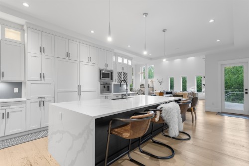 12583 261 Street, Maple Ridge, BC 