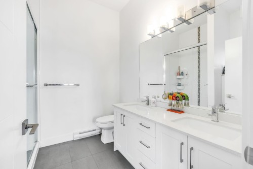 508-22577 Royal Crescent, Maple Ridge, BC 