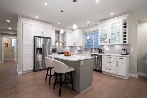 164 Sycamore Drive, Port Moody, BC 