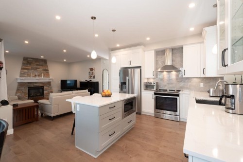 164 Sycamore Drive, Port Moody, BC 