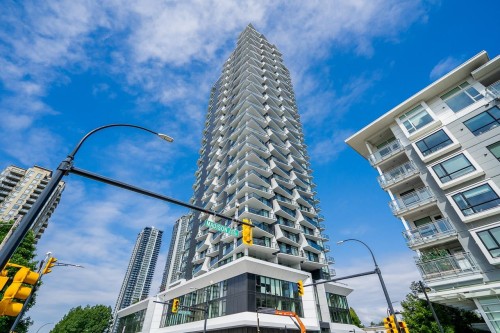 2907-2181 Madison Avenue  Burnaby, BC V5C 0N4